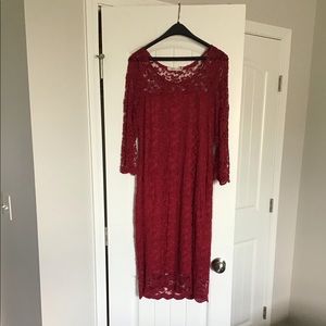 Pretty lace dress